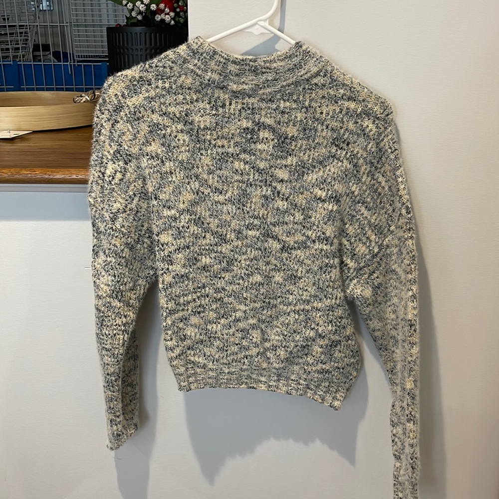 Forever 21 sweater